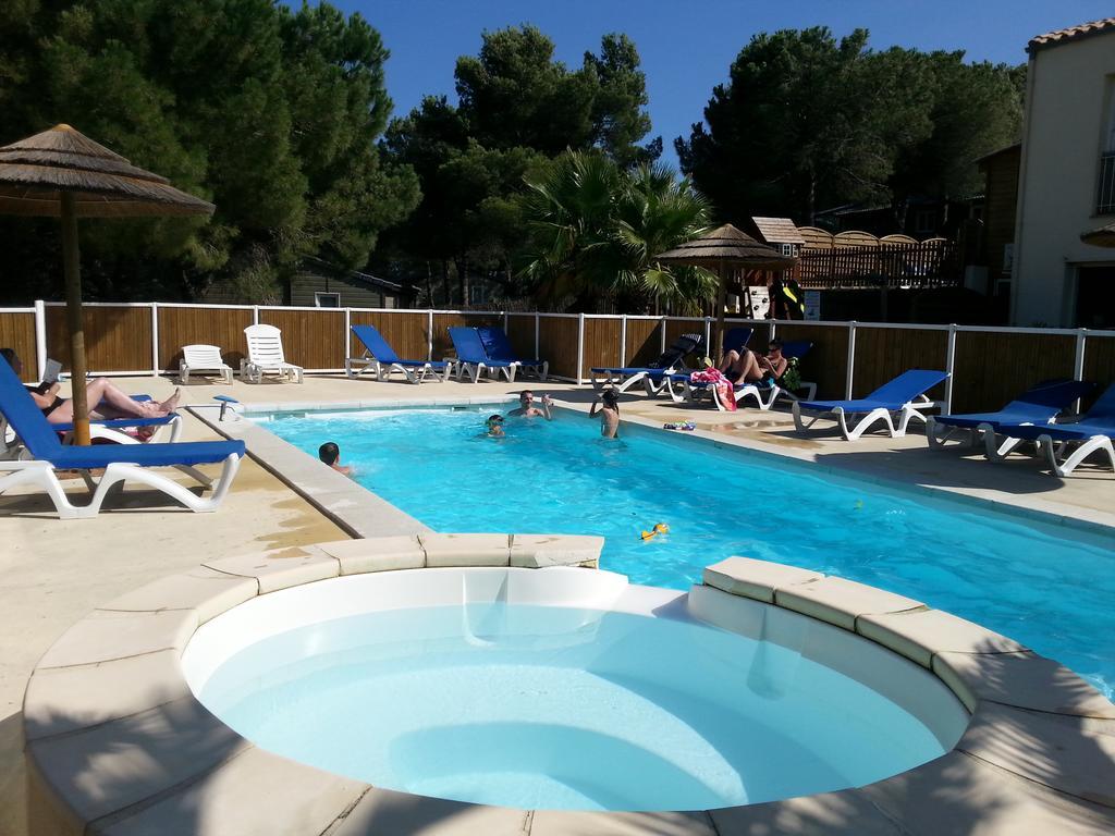 Parc Residentiel Les Hauts De Baldy Agde Buitenkant foto